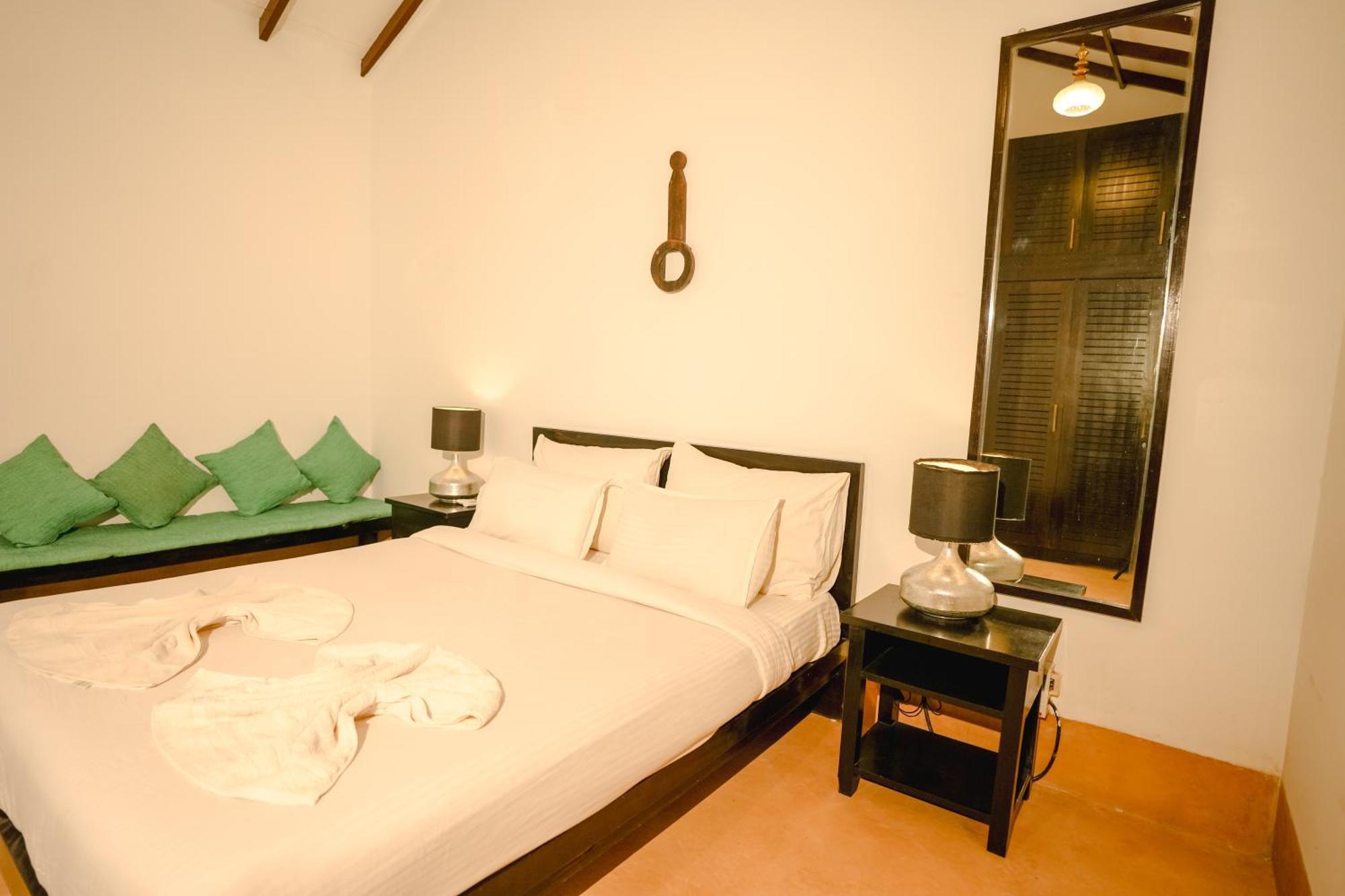 Villa M - Solitude 2 Candolim Goa 3Bhk, Pool Facing, Near Beach, Free Breakfast, Free Wifi And Prime Location Exterior foto
